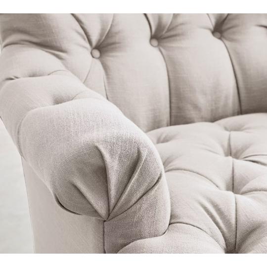 klasszikus chesterfield tuzott len fotel provence egyedi kartpitos butor bezs mediterran ulogarnitura szurke tengerparti balaton.jpg